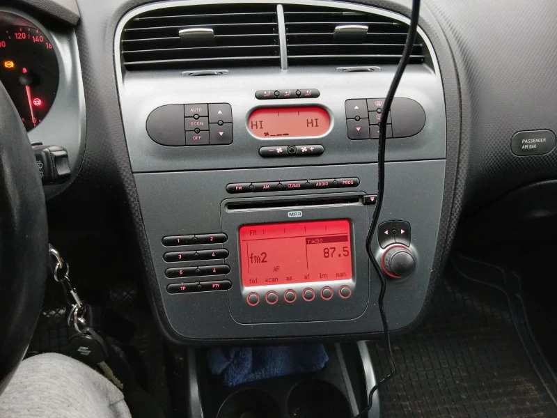 Seat Ateca, снимка 9 - Автомобили и джипове - 53055816