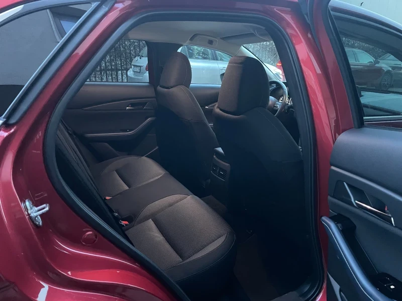 Mazda CX-30 2.0 SkyActiv X Plus, снимка 8 - Автомобили и джипове - 53101572