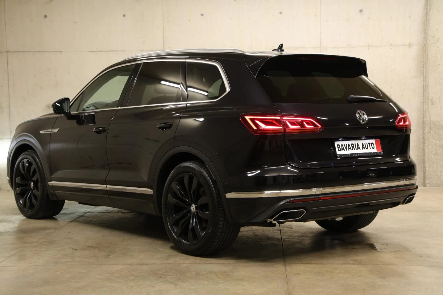 VW Touareg 3.0TDI 4Motion Matrix - изображение 2