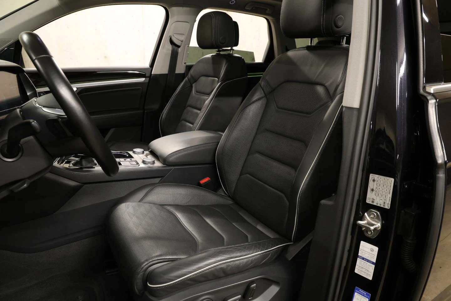 VW Touareg 3.0TDI 4Motion Matrix - изображение 7