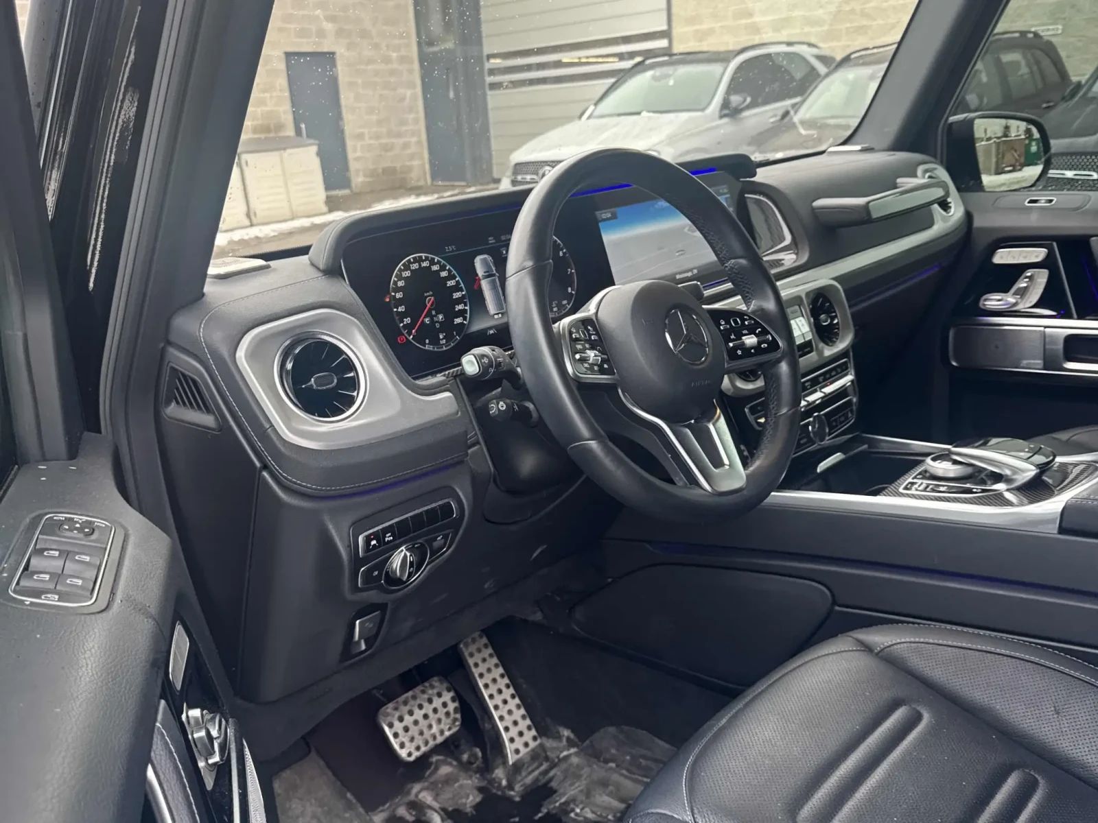 Mercedes-Benz G * 550* CARFAX * БЕЗ ПЪРВОНАЧАЛНА ВНОСКА - изображение 6