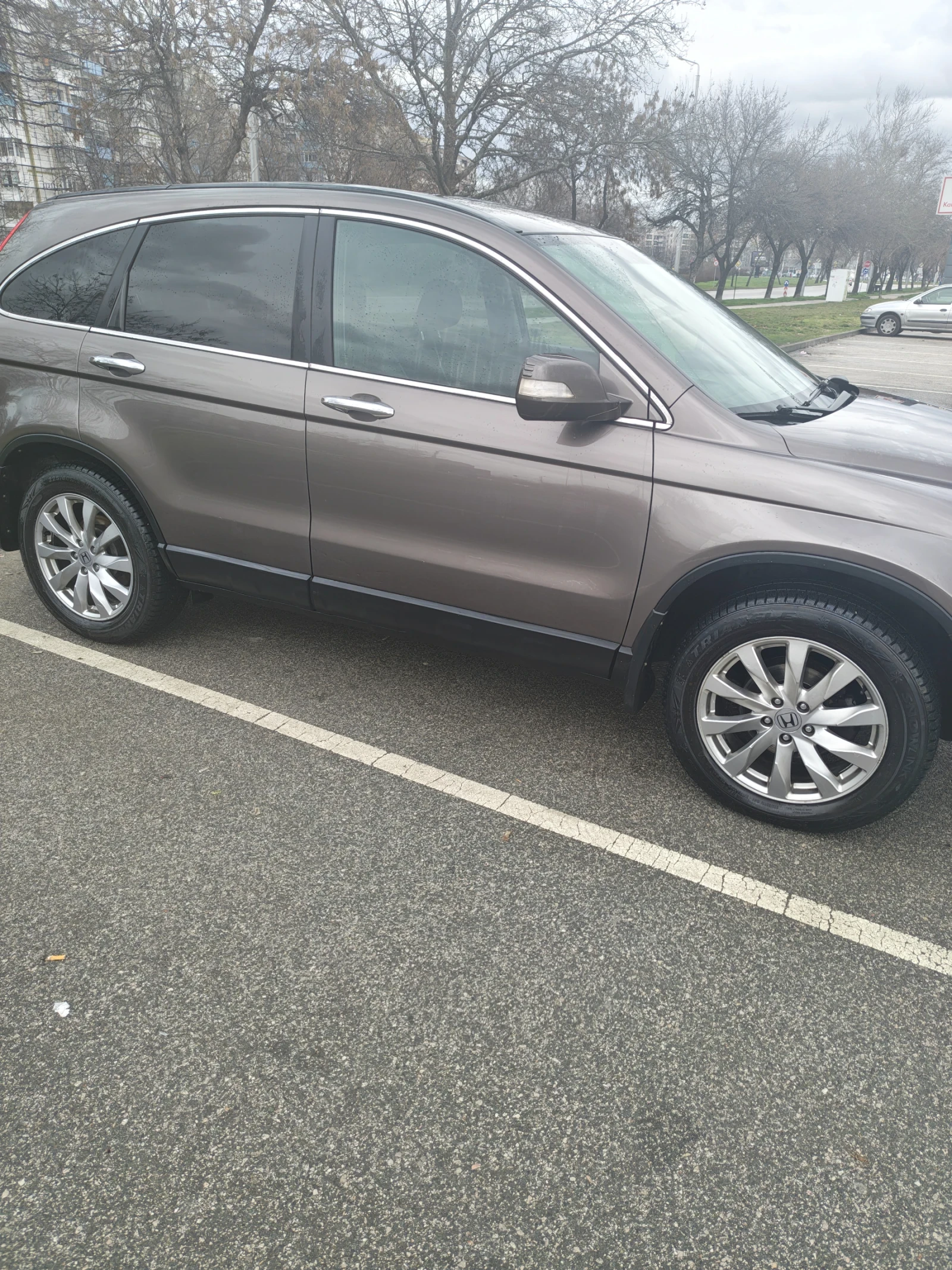 Honda Cr-v, снимка 4 - Автомобили и джипове - 54117266