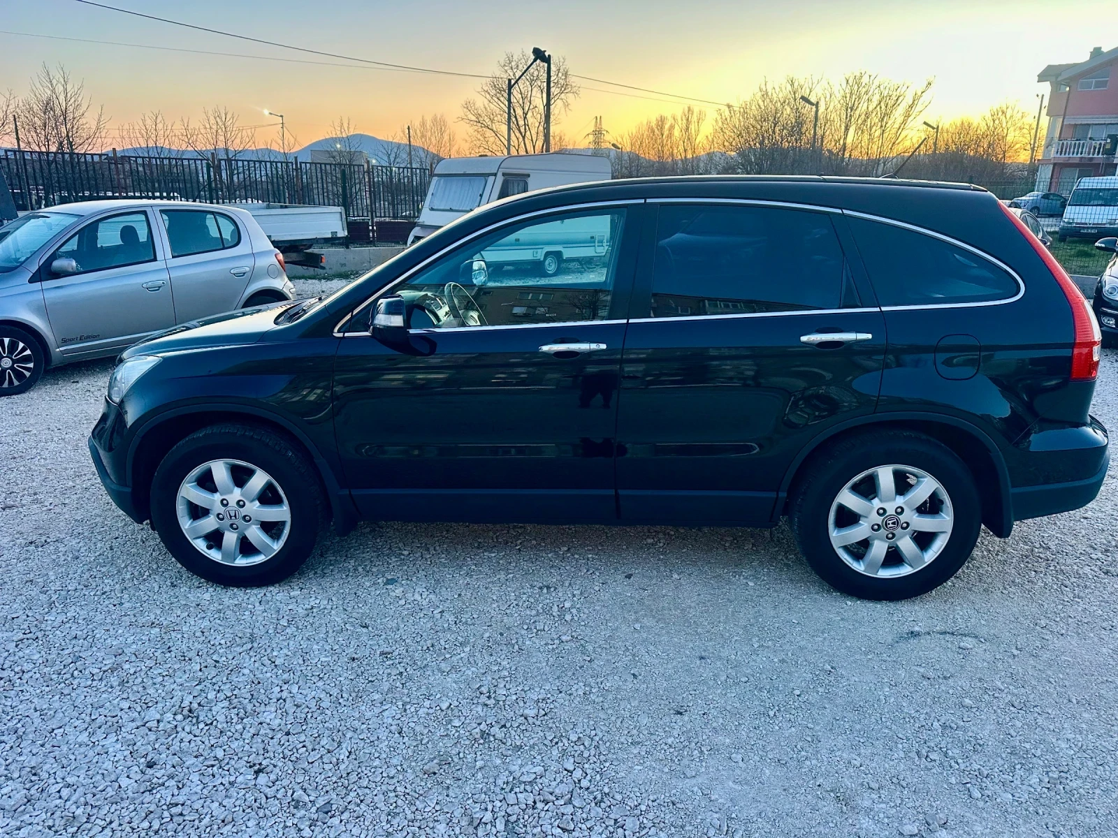 Honda Cr-v 2.2CDTI//EXECUTIVE//ITALY//RED LINE/, снимка 2 - Автомобили и джипове - 53786361