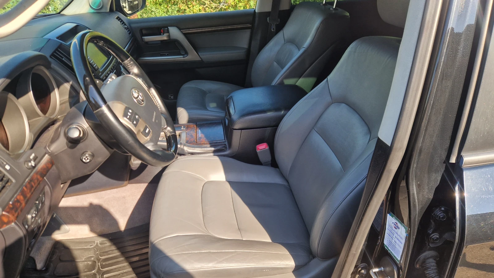 Toyota Land cruiser 200 4.5 D4D V8, снимка 8 - Автомобили и джипове - 55119848