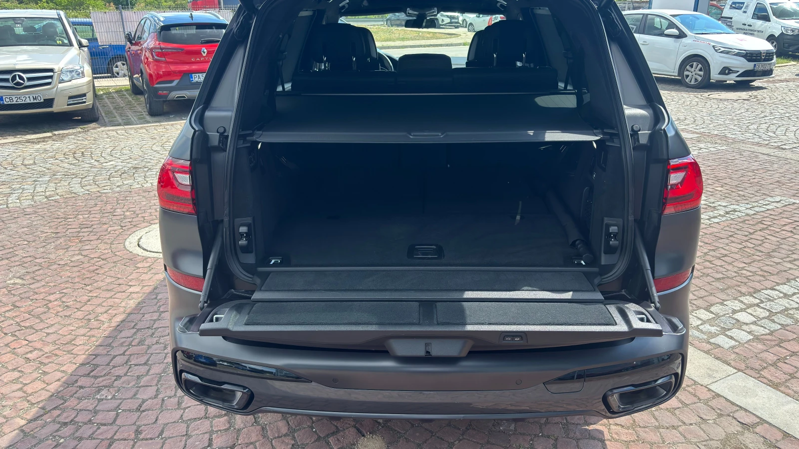 BMW X7 X7 xDrive40d, снимка 10 - Автомобили и джипове - 55315991
