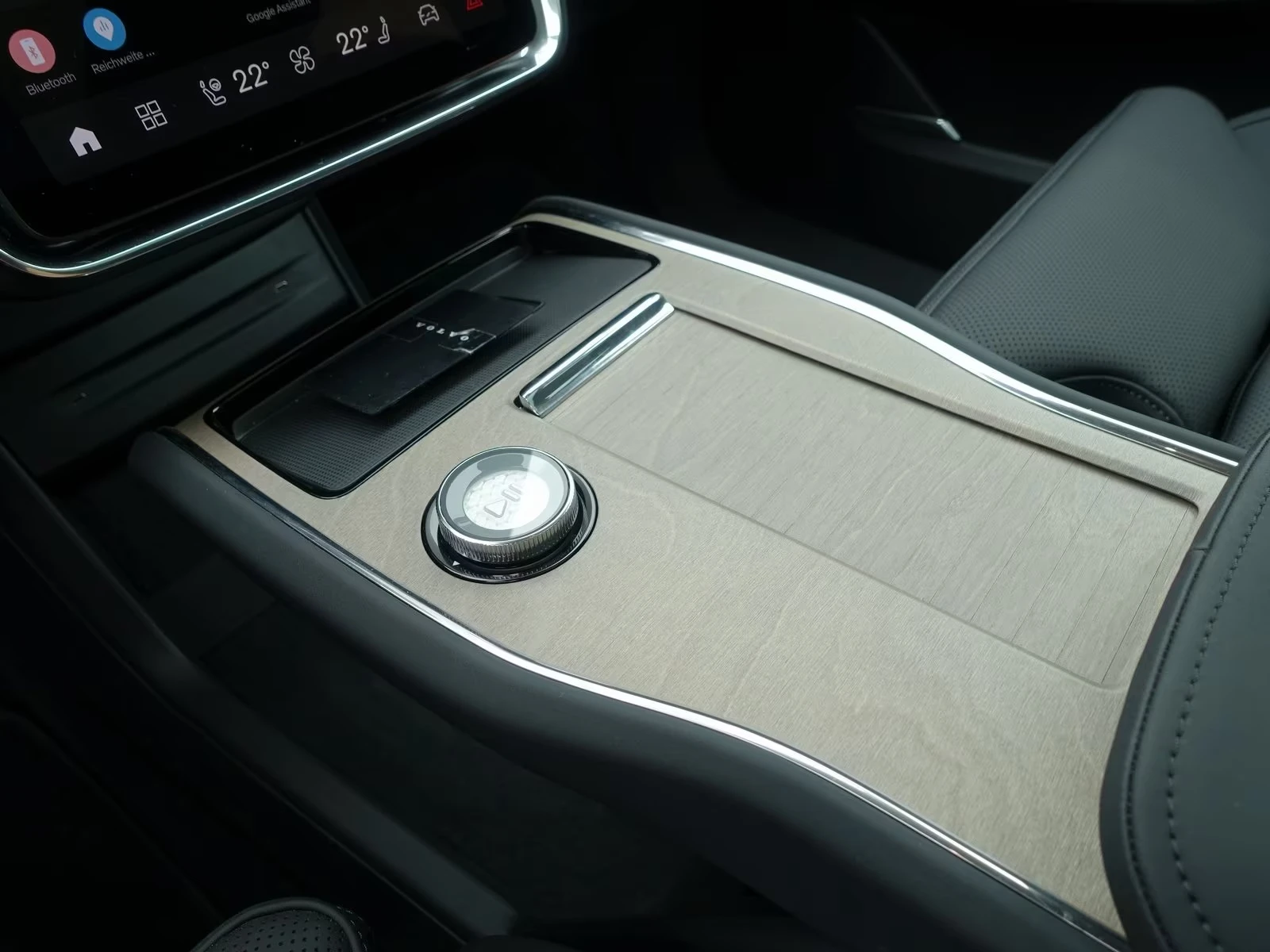 Volvo EX90 Twin Motor Executive Edition 7seats, снимка 11 - Автомобили и джипове - 55572864
