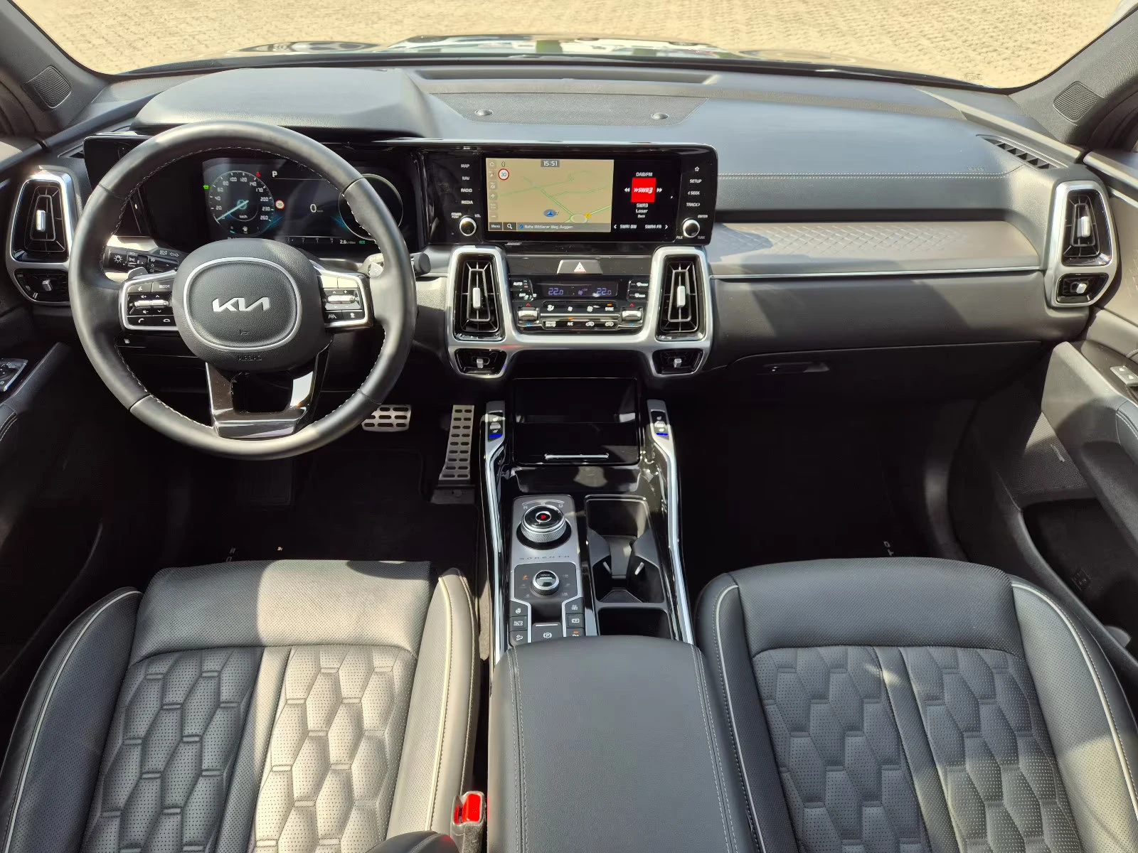 Kia Sorento PHEV/265HP/PLATINUM/4WD/PANO/360/HUD/BOSE/600q, снимка 7 - Автомобили и джипове - 55688976