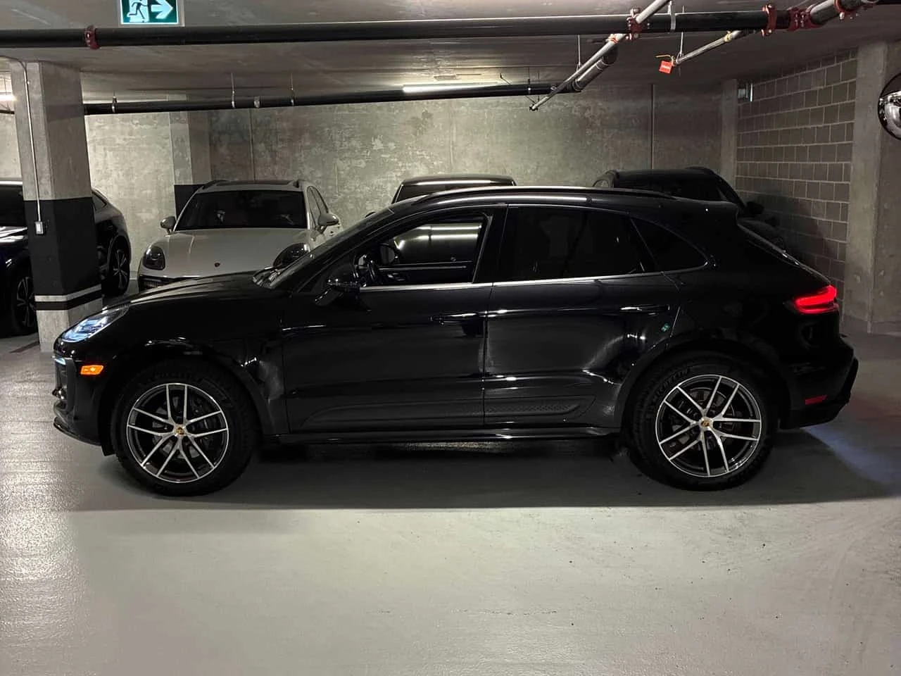 Porsche Macan AWD | CARFAX | ������ ���������������� �� PORSCHE | Mobile.bg � ����������� 3
