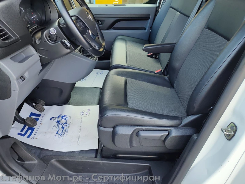 Opel Vivaro Cargo M Edition 1.5 D (120HP) MT6, снимка 12 - Бусове и автобуси - 47678627