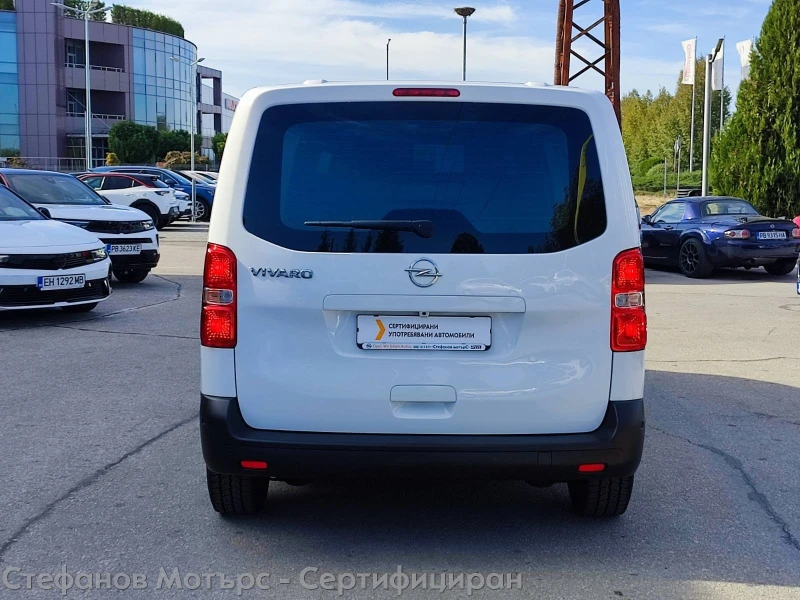 Opel Vivaro Cargo M Edition 1.5 D (120HP) MT6, снимка 7 - Бусове и автобуси - 47678627