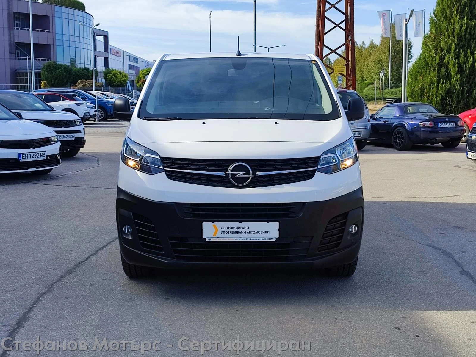 Opel Vivaro Cargo M Edition 1.5 D (120HP) MT6 - изображение 2