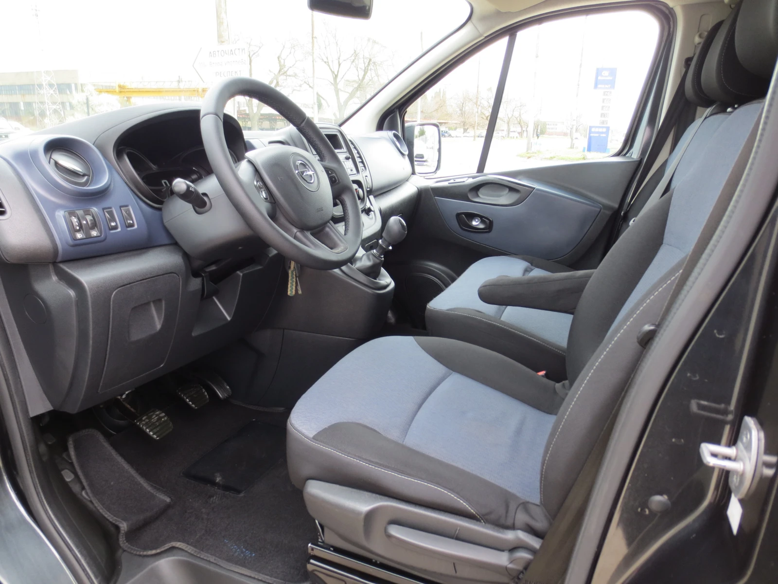 Renault Trafic 1.6 DCI * MAXI* 8+ 1, снимка 9 - Бусове и автобуси - 54056068