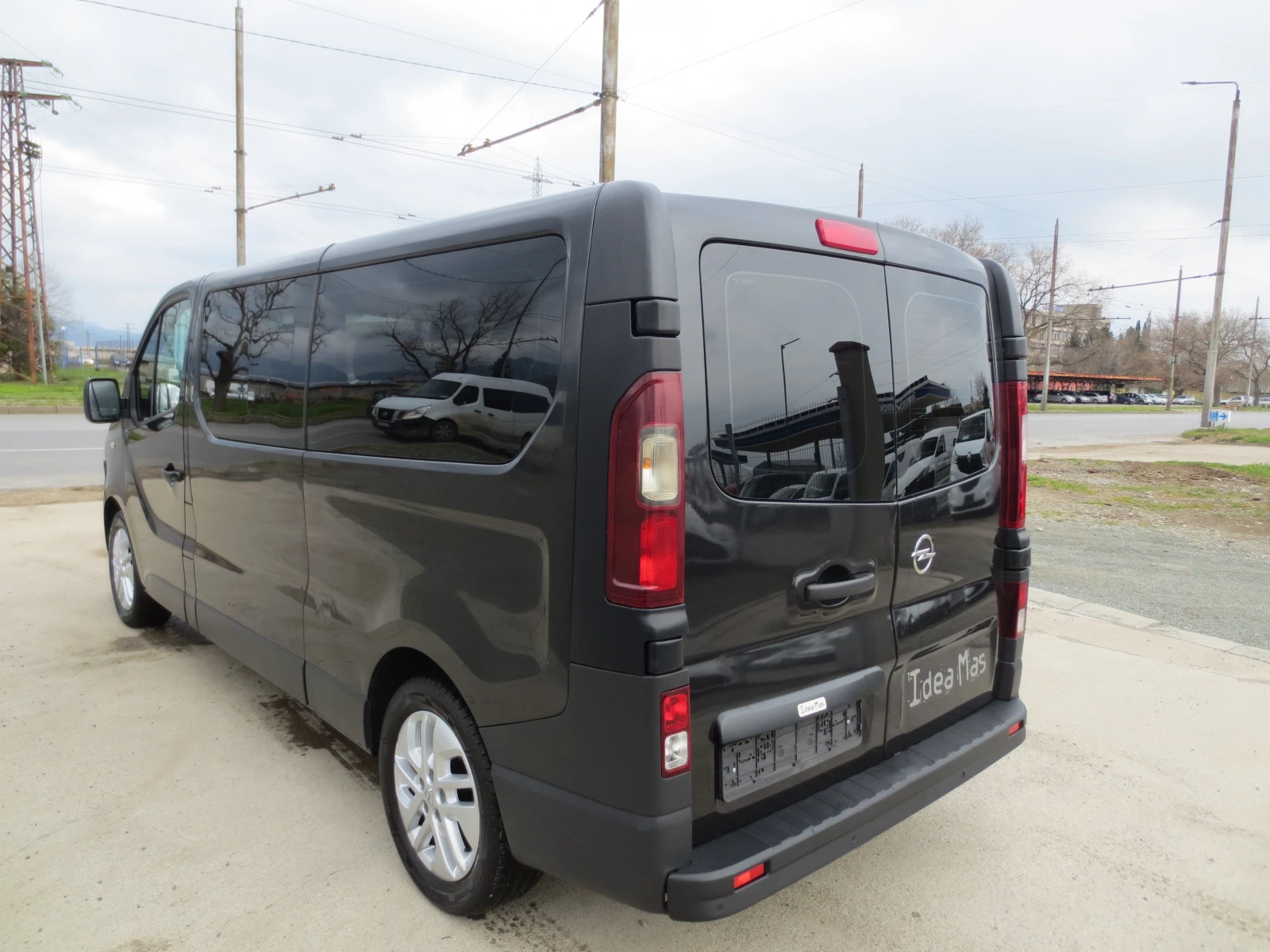 Renault Trafic 1.6 DCI * MAXI* 8+ 1, снимка 7 - Бусове и автобуси - 54056068