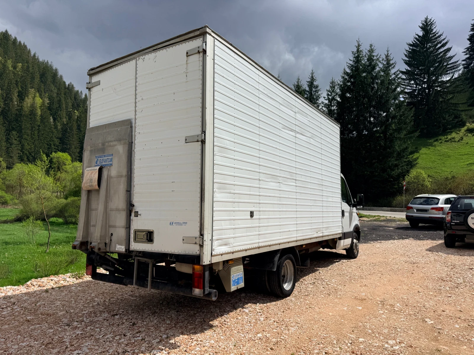 Iveco 35c11 2.8TDI* 3.5T* ПАДАЩ БОРД* ИТАЛИЯ* БЕЗ РЪЖДА* , снимка 2 - Бусове и автобуси - 54528925
