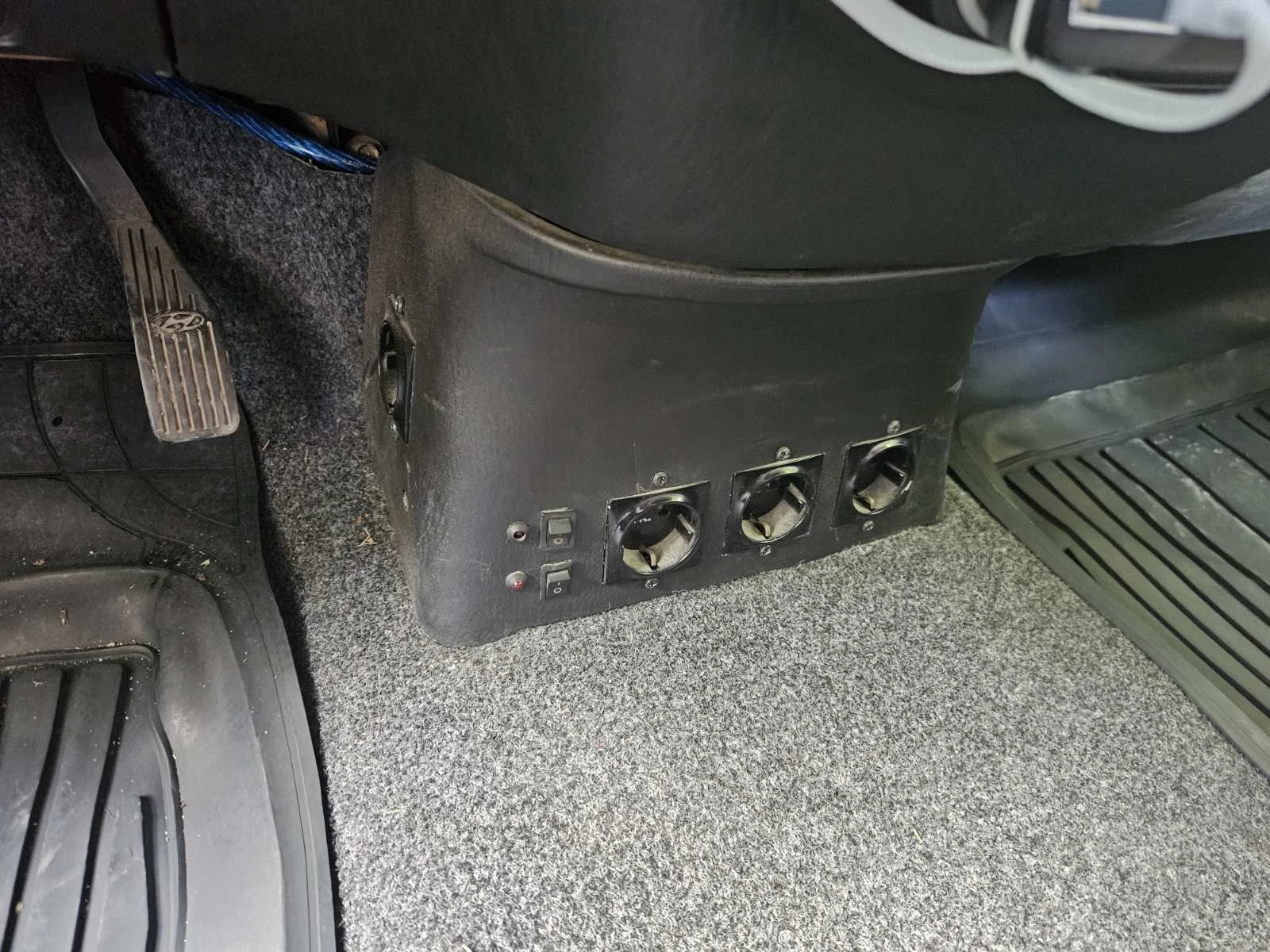 Hyundai H1, снимка 6 - Бусове и автобуси - 54894249