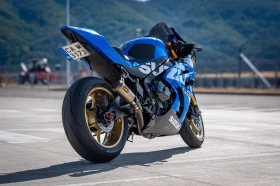����� �� �������� �� Suzuki Gsxr 1000R