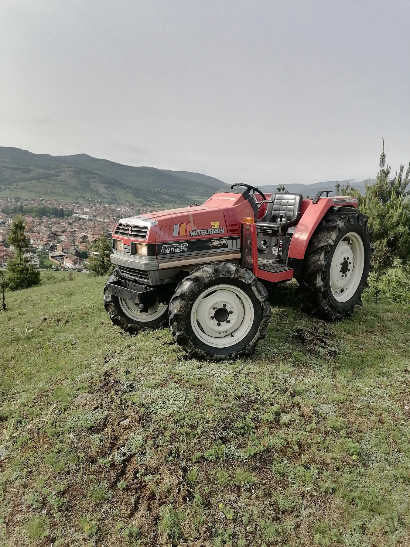 Трактор Mitsubishi Митсубиши, снимка 11 - Селскостопанска техника - 48277200