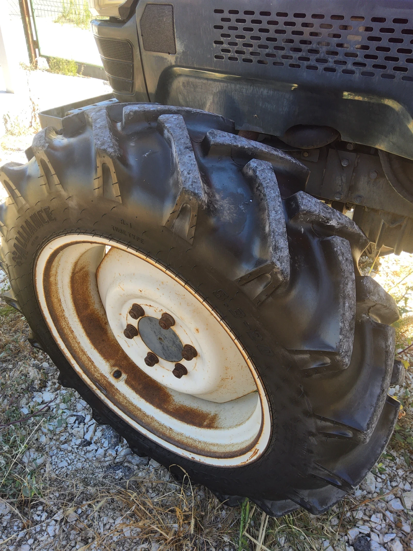 Трактор Kubota KL 55 - изображение 5