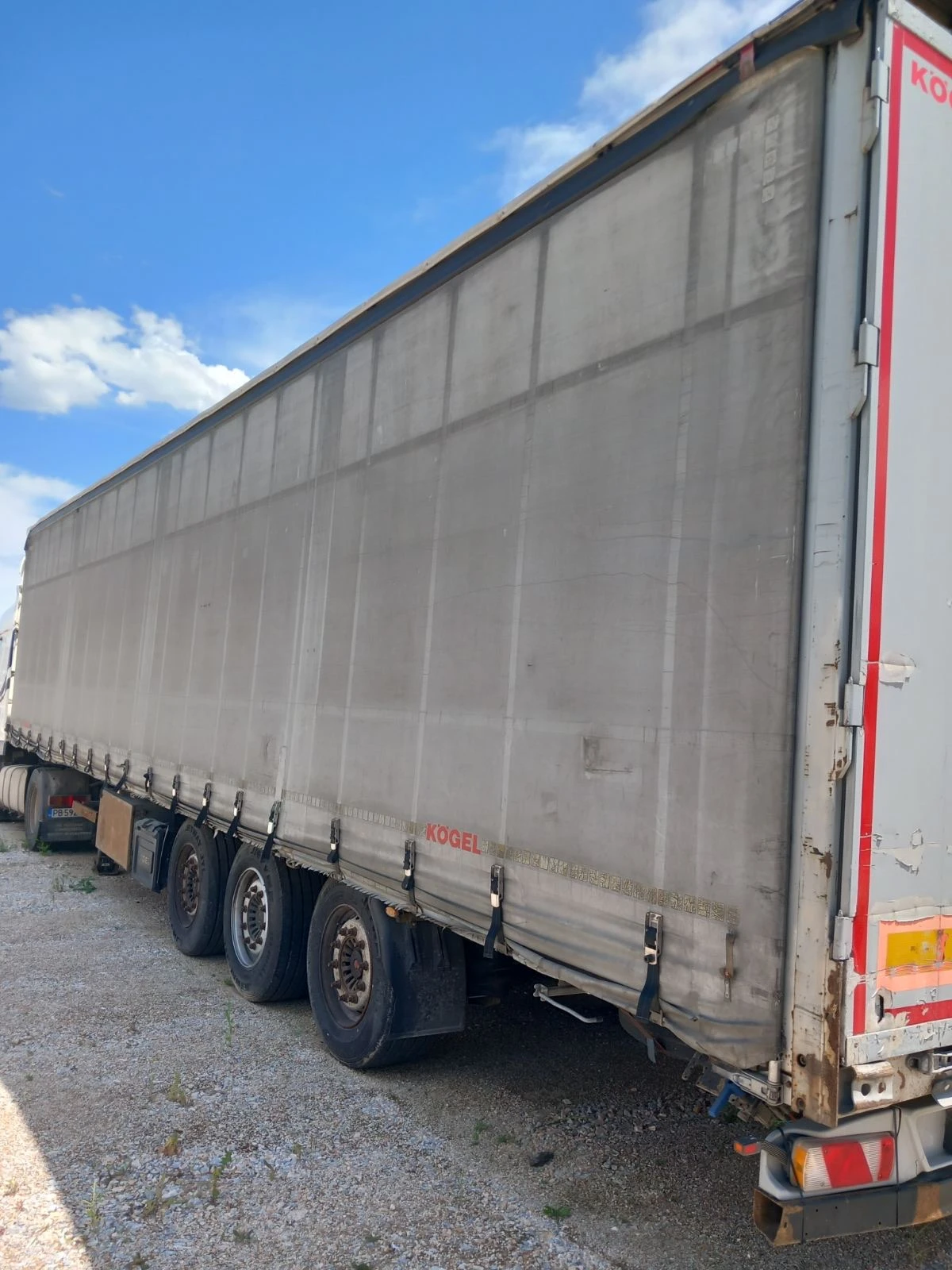 Полуремарке Koegel СН24, снимка 3 - Ремаркета - 55055875