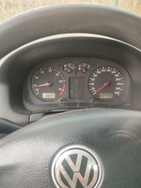 VW Bora 1, 6 | Mobile.bg    8