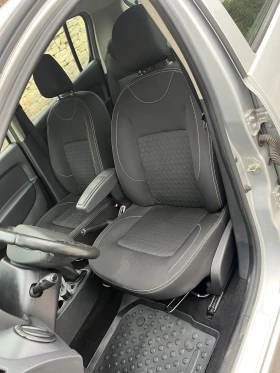 Dacia Sandero 1.2 16V FULL - 8300 лв. / 4243.72 € - 52272243 6