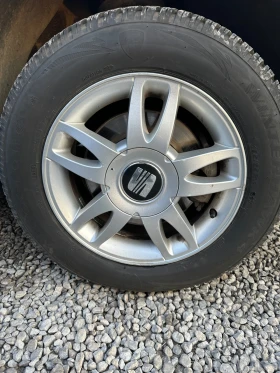 Seat Leon - 1700 € / 3324.91 лв. - 35943386 14