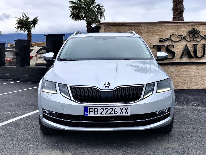 Skoda Octavia * 2.0, Distronic, Подгрев* , снимка 3 - Автомобили и джипове - 44764391