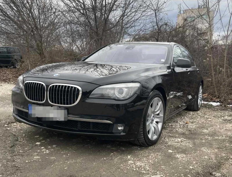 BMW 740, снимка 1 - Автомобили и джипове - 48550486