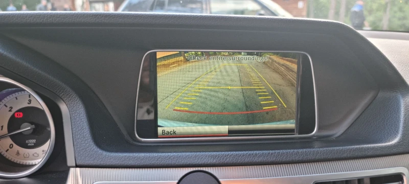 Mercedes-Benz E 350 9G tronic 3.0 252кс, снимка 14 - Автомобили и джипове - 52310404