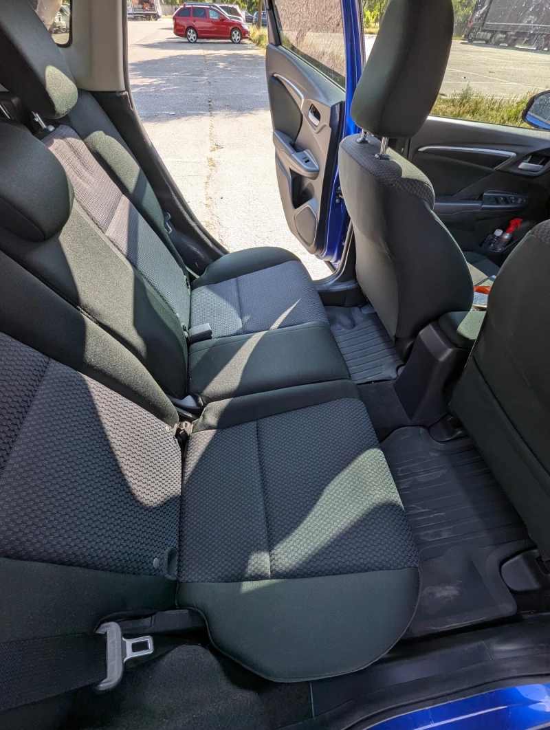 Honda Jazz, снимка 4 - Автомобили и джипове - 52773027