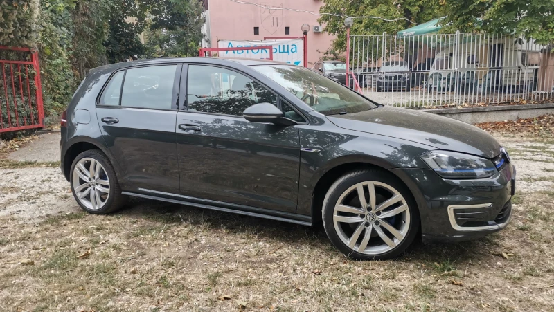 VW Golf 1.4i Plug-in Hybrid, снимка 2 - Автомобили и джипове - 51701631