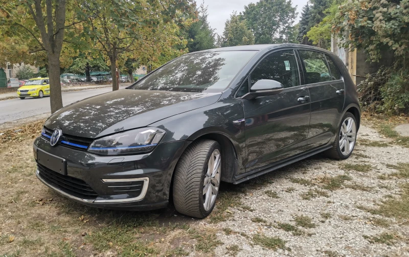 VW Golf 1.4i Plug-in Hybrid, снимка 7 - Автомобили и джипове - 51701631