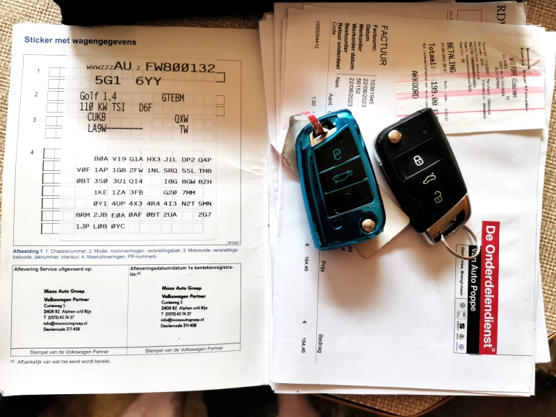 VW Golf 1.4i Plug-in Hybrid, снимка 16 - Автомобили и джипове - 51701631