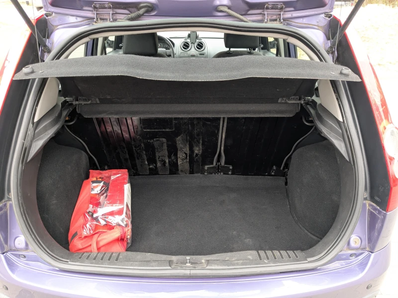 Ford Fiesta, снимка 9 - Автомобили и джипове - 51846756