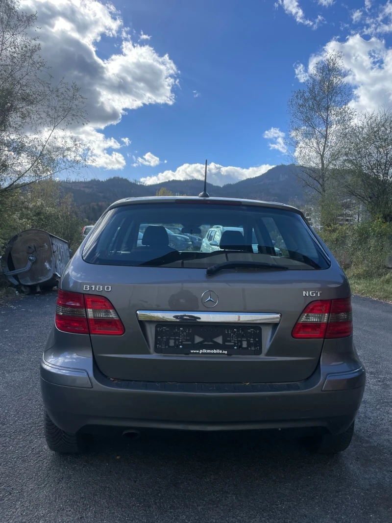 Mercedes-Benz B 180, снимка 5 - Автомобили и джипове - 52388149