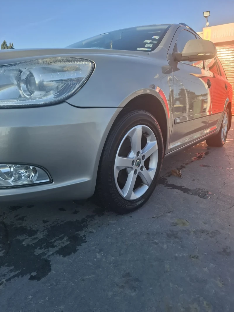 Skoda Octavia 1.6 TDI, снимка 3 - Автомобили и джипове - 52909812