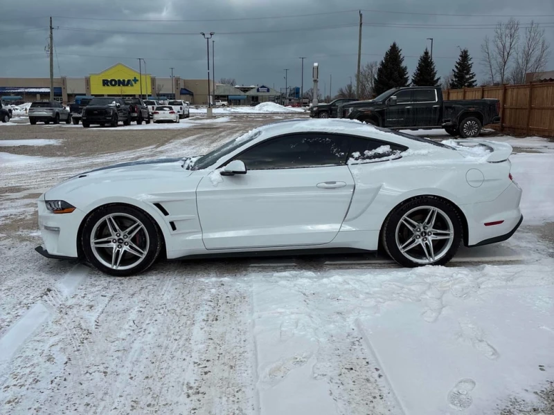 Ford Mustang * GT * CARFAX * БЕЗ ПЪРВОНАЧАЛНА ВНОСКА, снимка 2 - Автомобили и джипове - 52976128