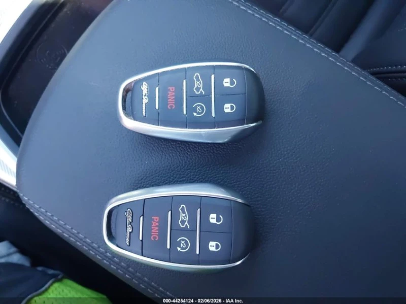 Alfa Romeo Giulia Veloce Awd, снимка 11 - Автомобили и джипове - 53570614