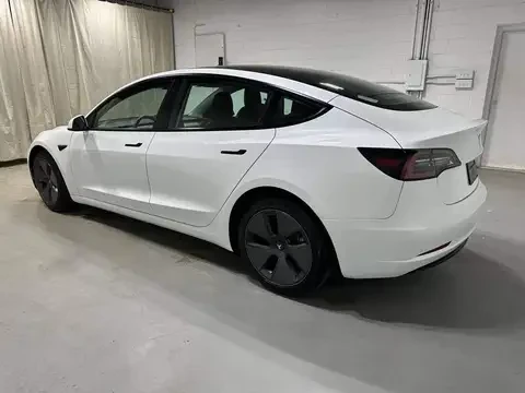 Tesla Model 3 CARFAX, снимка 5 - Автомобили и джипове - 54828253