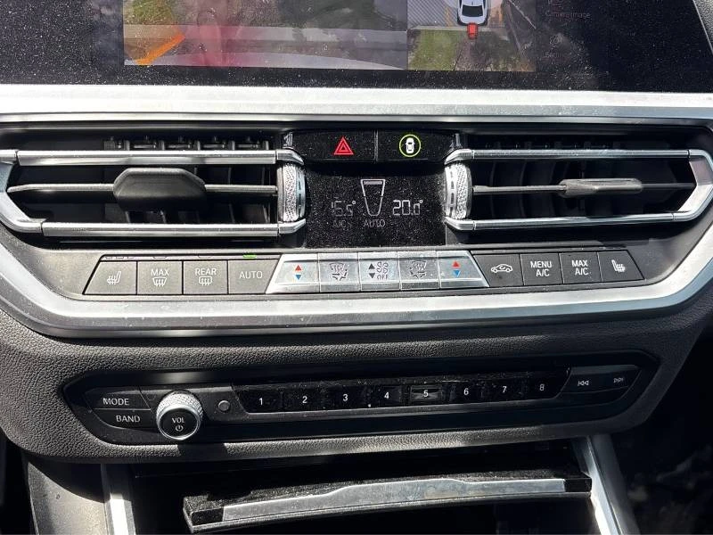 BMW 330 * xDrive * 360 * 2 КЛЮЧА * ПОДГРЕВ * ПАМЕТ, снимка 13 - Автомобили и джипове - 54892721