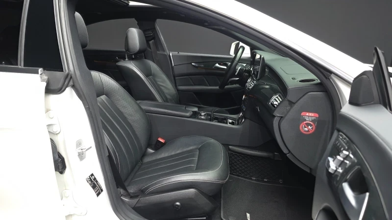 Mercedes-Benz CLS 400 3.0 V6 Biturbo, снимка 13 - Автомобили и джипове - 55138665