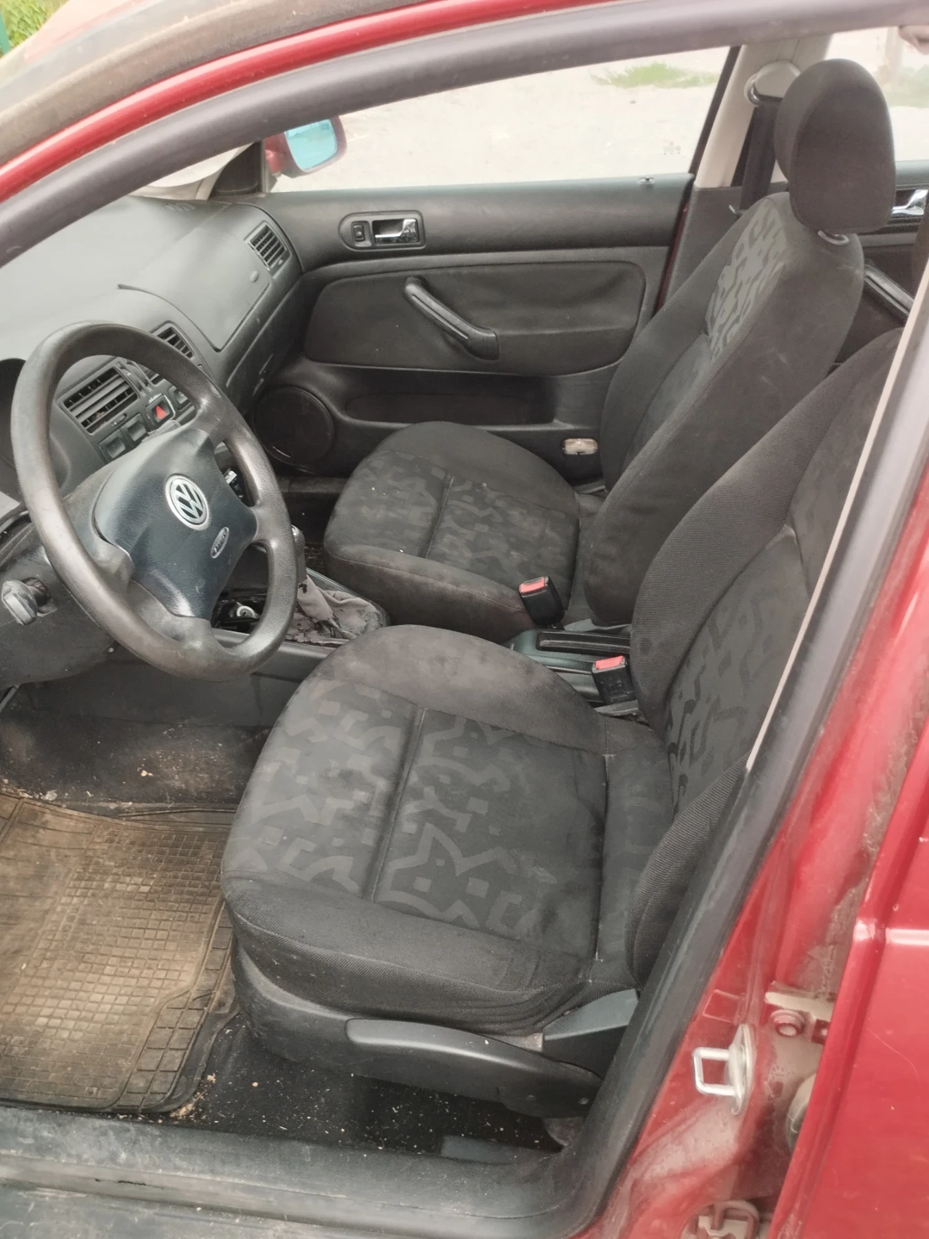 VW Bora 1, 6 - изображение 10