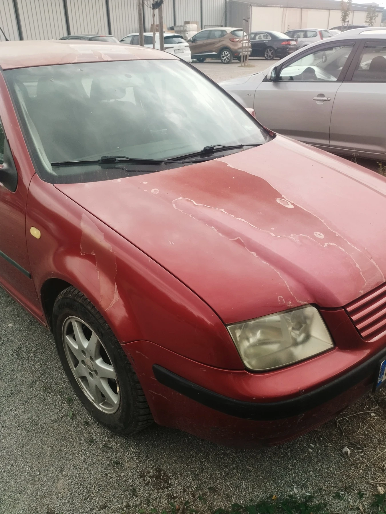 VW Bora 1, 6 - изображение 4