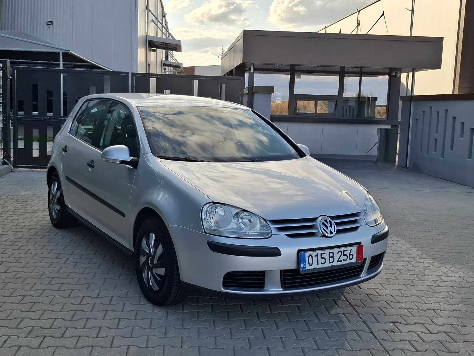 VW Golf 1.9TDI* (90кс)* * НОВ ВНОС* *  - изображение 10