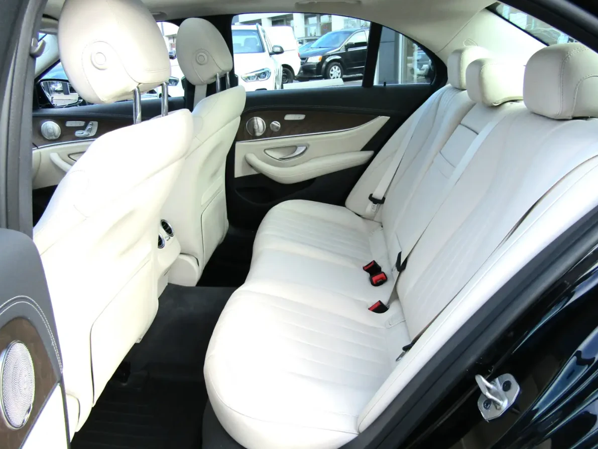 Mercedes-Benz E 450 2022 Mercedes-Benz E 450 4MATIC - изображение 10