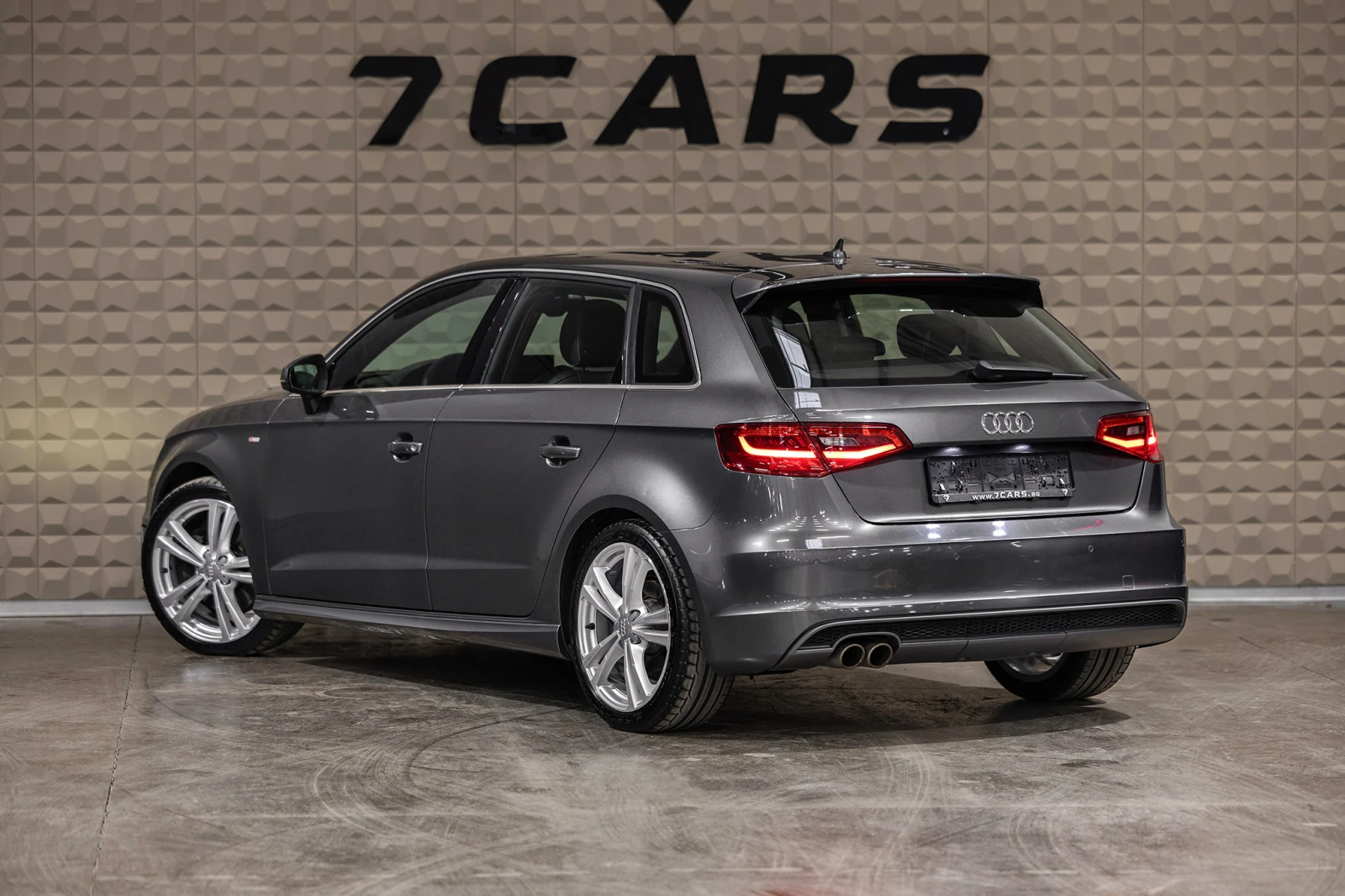 Audi A3 2.0 TDI * SPORTBACK * S-Line * ПОДГРЕВ * ТЕМПОМАТ - изображение 4