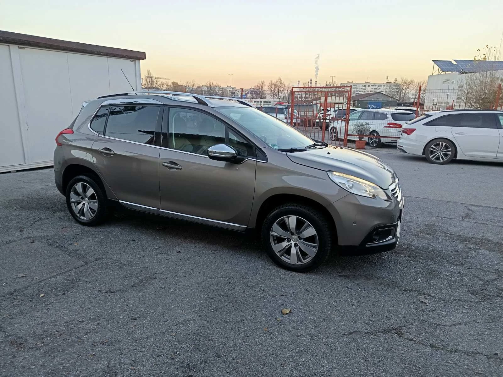 Peugeot 2008 PREMIUM AVTOMAT+  +   | Mobile.bg   4