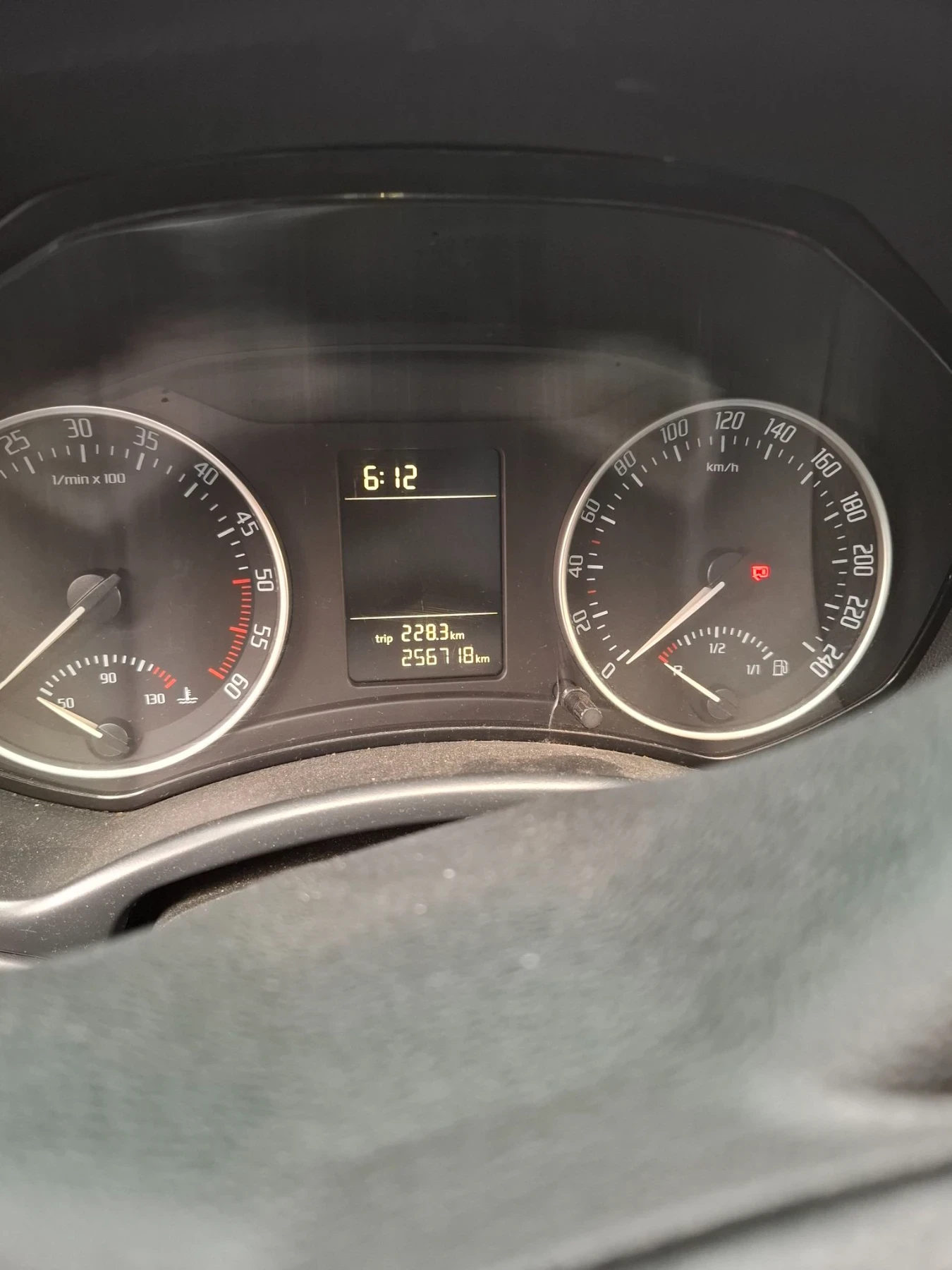 Skoda Octavia 1.6 TDI | Mobile.bg � ����������� 6