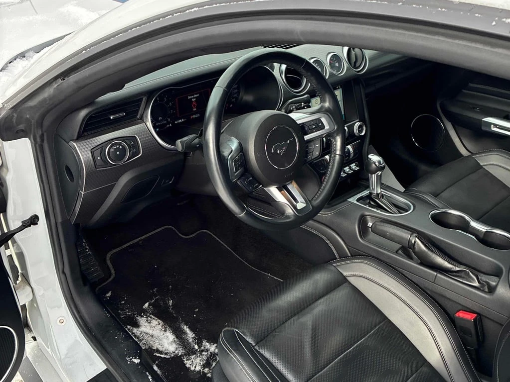 Ford Mustang * GT * CARFAX * ��� ������������ ������ | Mobile.bg � ����������� 5