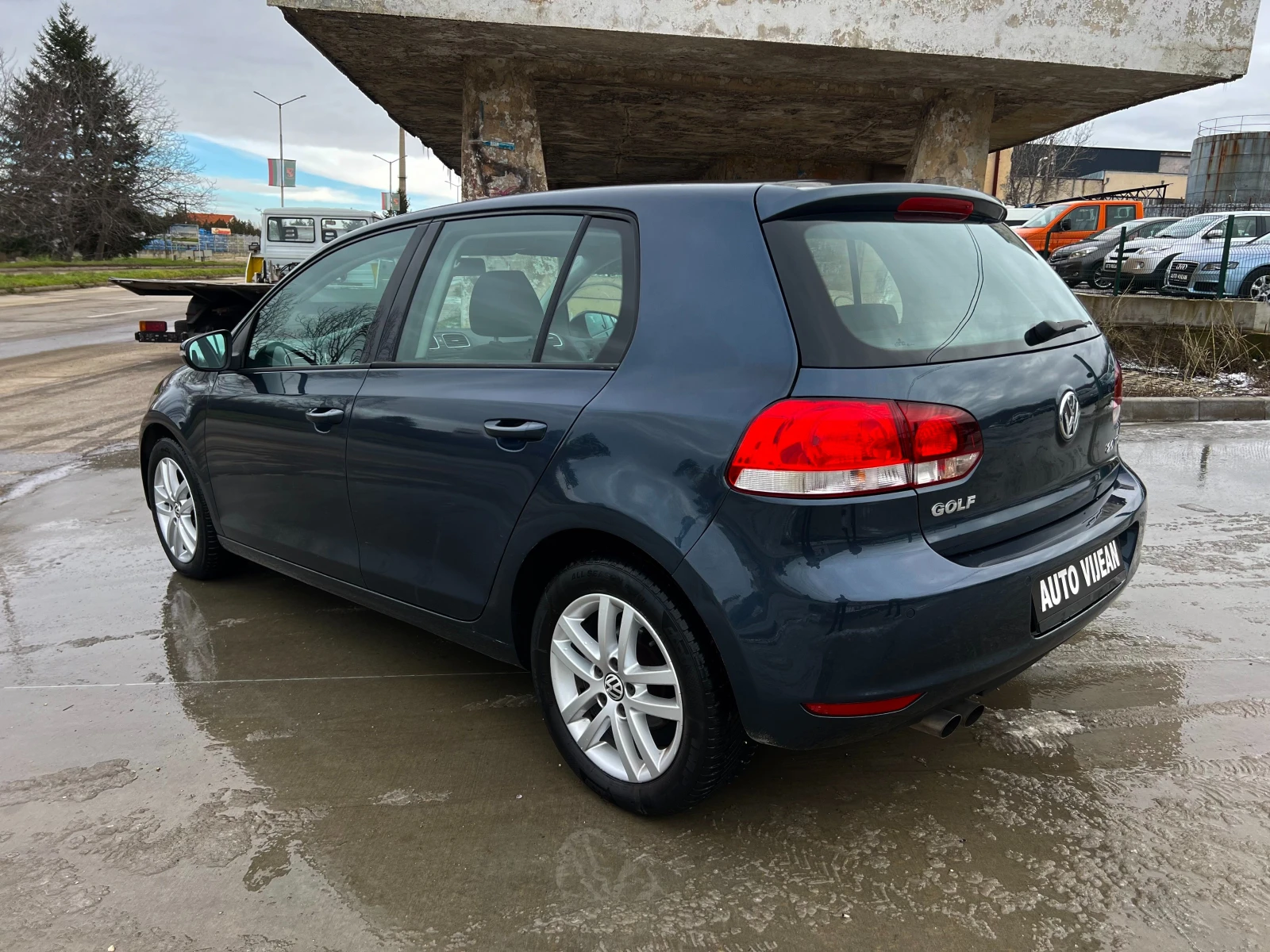 VW Golf 2.0TDI-140 КОНЯ - изображение 6